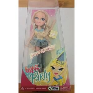 Bratz Sassy Party Style Cloe Doll Figure NIB Unopened